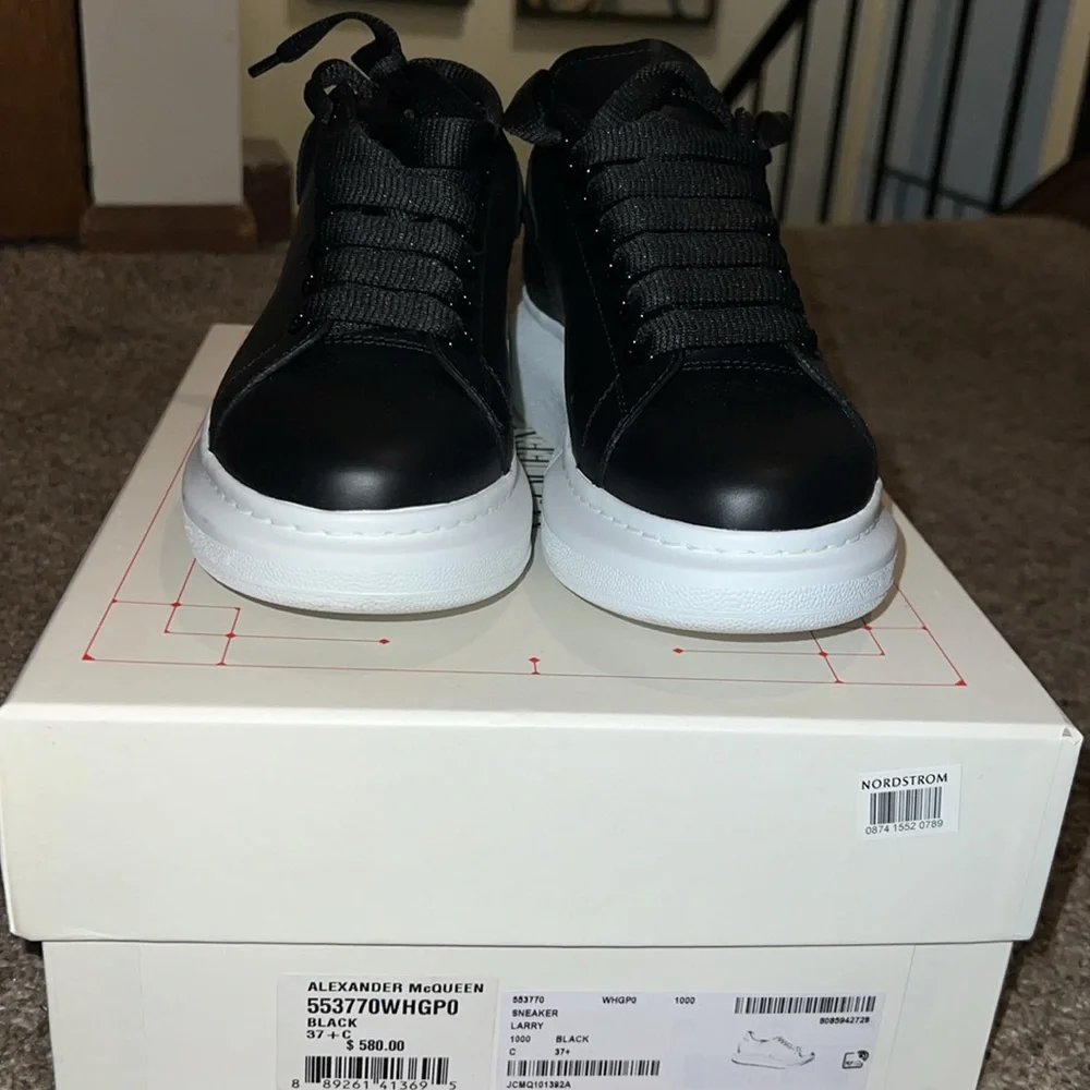 Black Alexander McQueen women sneaker - Picture 3 of 4